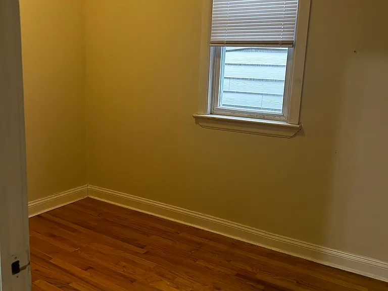 3046 N Spaulding Ave — Photo 7
