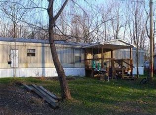 51719 Failer Rd, East Palestine, OH 44413