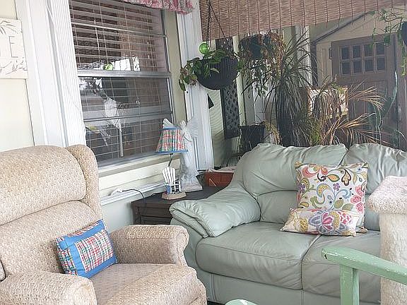3rd image of 13940 Anona Heights Dr APT 84