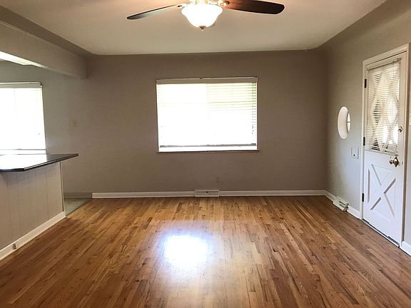 3rd image of 3900 Yarrow St #7735