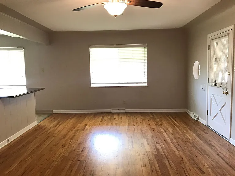 3900 Yarrow St — Photo 3