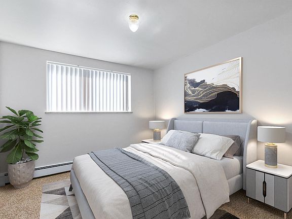 4th image of 1557 S Ash St #1559