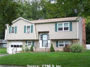 235 Knob Hill Rd, Meriden, CT 06451