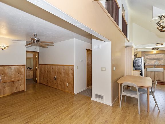 4th image of 736 Yukon Dr