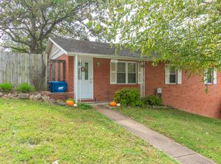 2419 Meadowlark Ln, Jefferson City, MO 65109