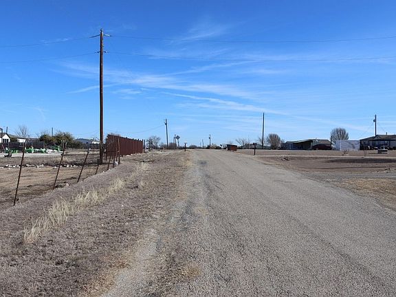 5th image of 4005 Adriels Ln