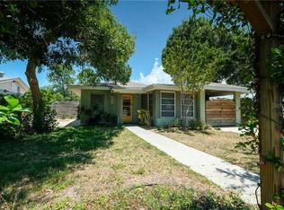 450 W Green St, Englewood, FL 34223