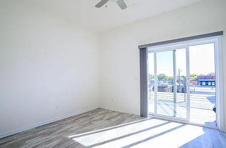 1406 Bainbridge St #B — Photo 3