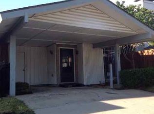 2647 Via Valencia, Carrollton, TX 75006