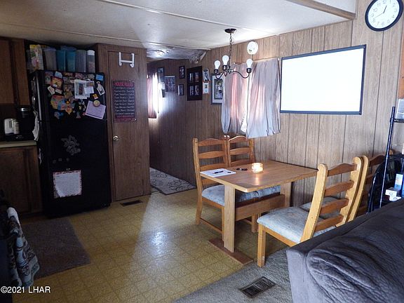 5th image of 31845 Riverview Dr