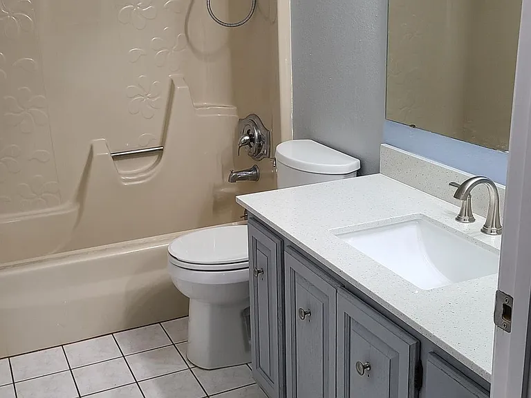 second floor external bathroom