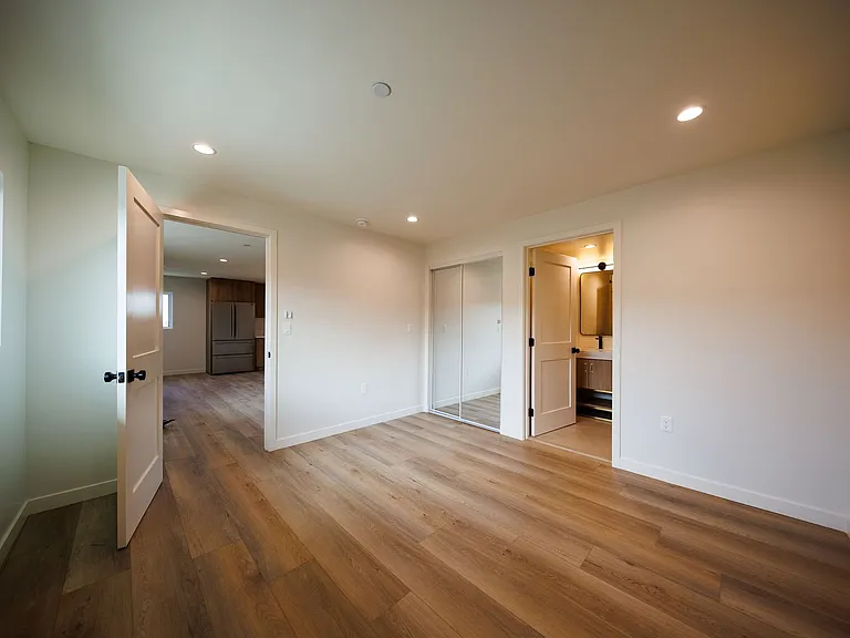 Brand New Luxury Residences in Prime Culver City — Photo 48