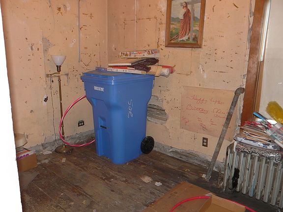 5th image of 5018 S Christiana Ave