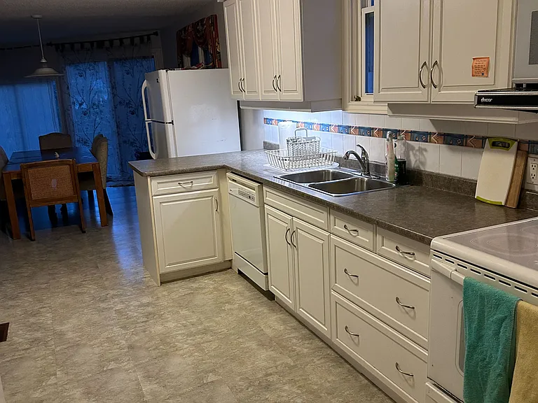 1001 Maitland St #A — Photo 6