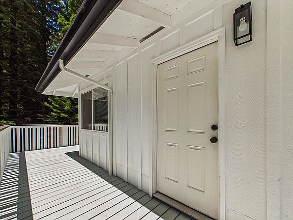 4th image of 719 Patrick Ct