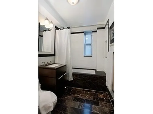 Sold by Corcoran | media 22