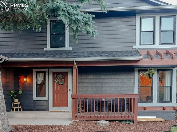 3rd image of 4880 W Old Farm Cir