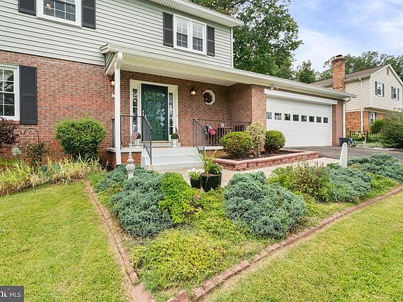 3rd image of 6622 Kelly Rd