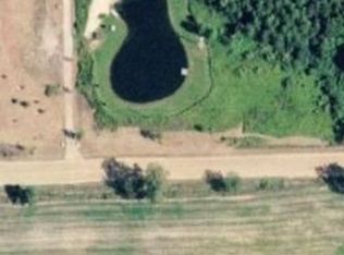 147 Burnside Rd, North Branch, MI 48461