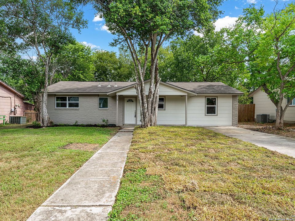 1st image of 218 Park Ln