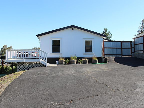 2nd image of 2408 - 2412 Magnolia Avenue