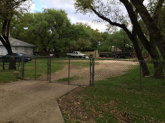 4th image of 1408 Serene Oaks Dr
