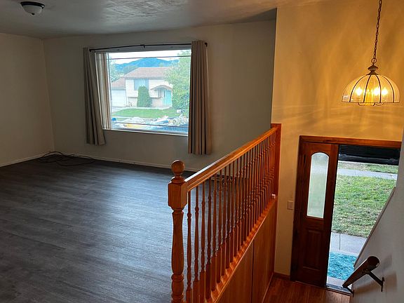 3rd image of 4271 S Peggy Ln