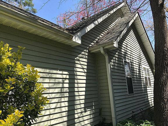 5th image of 47 Blue Heron Dr