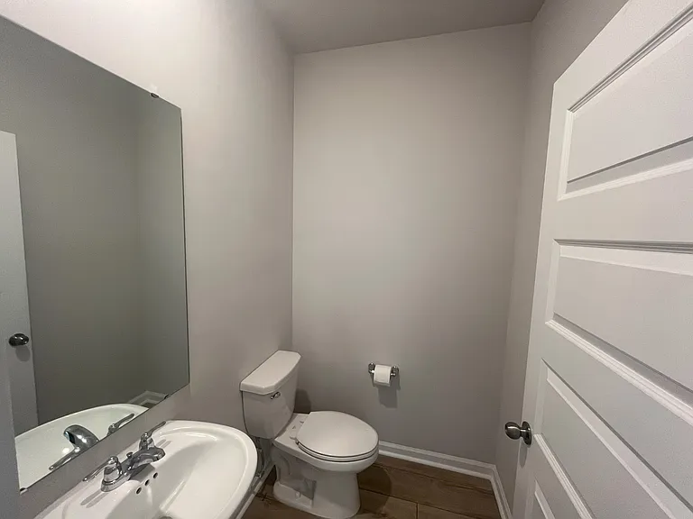 5004 Del Corso St — Photo 10