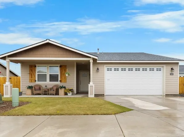 515 SE Segoviano Ct, Madras, OR 97741