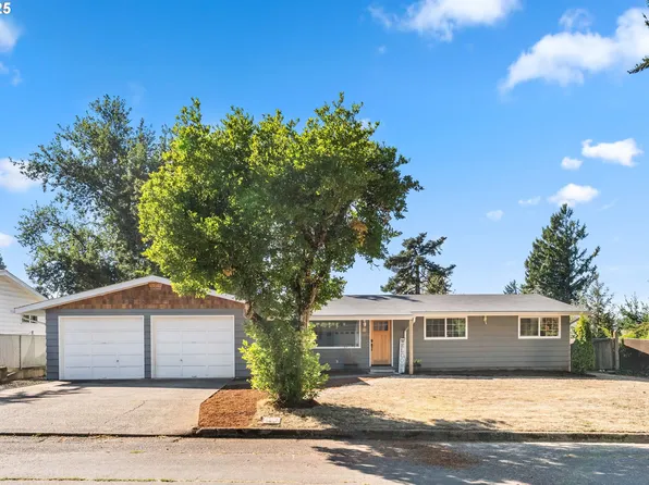 1035 S 11th St, Cottage Grove, OR 97424