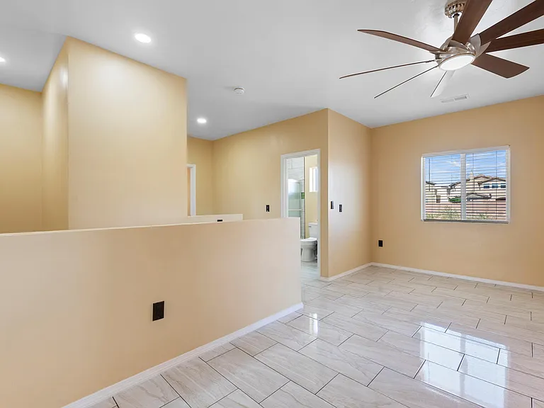 9516 Silica Ave NW — Photo 15