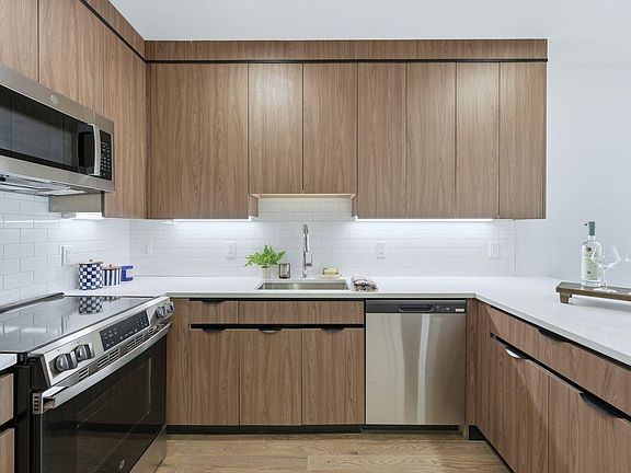 3rd image of 8404 4th Ave #304