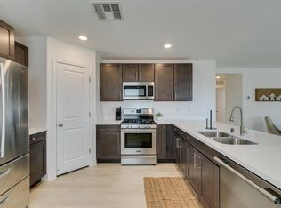 1856 Neoga St, Sunrise Manor, NV 89115