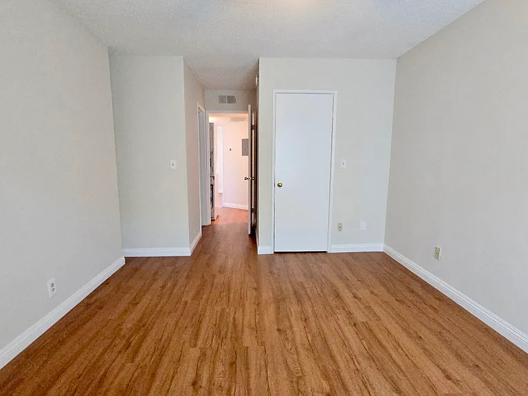 657 W California Ave #3 — Photo 11