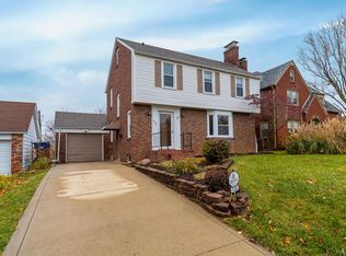 306 Townview Cir N, Mansfield, OH 44907