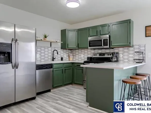 620-622 Lamont Dr, Lincoln, NE 68528