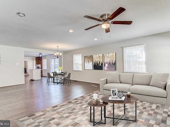 3rd image of 4114 Majestic Ln
