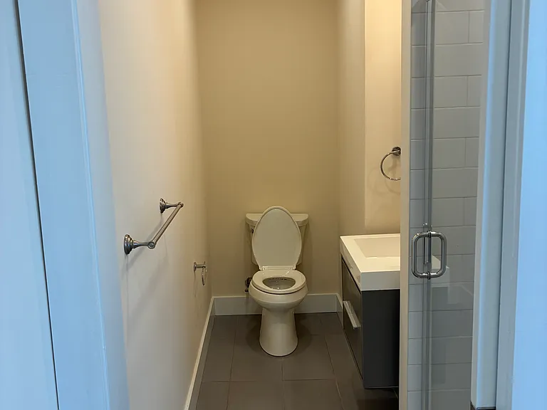1836 Frankford Ave #3 — Photo 4