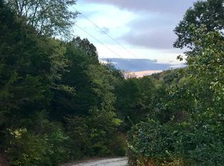 Wildwood Rd, Dandridge, TN 37725