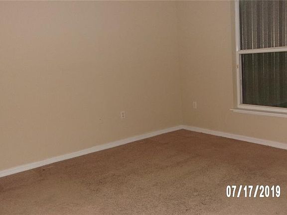4th image of 5090 NW Fiddle Leaf Ct