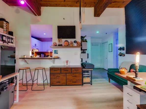 21 Wingate St APT 606, Haverhill, MA 01832