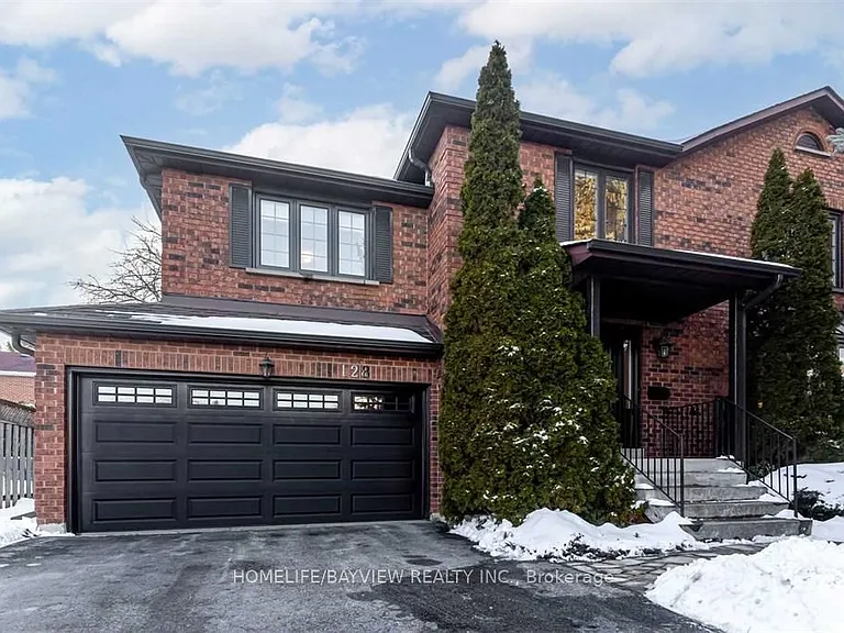128 Adam Pl — Photo 4