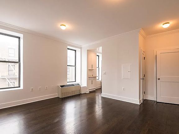 4th image of 555 Lenox Ave APT 4G