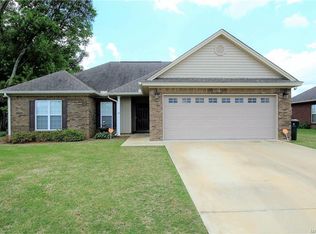 131 Curlee Way, Wetumpka, AL 36092