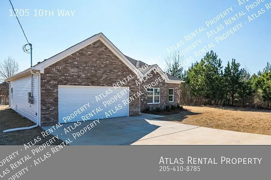"Stunning Home in Pleasant Grove Spacious, Modern, and Ready for You!" — Photo 2