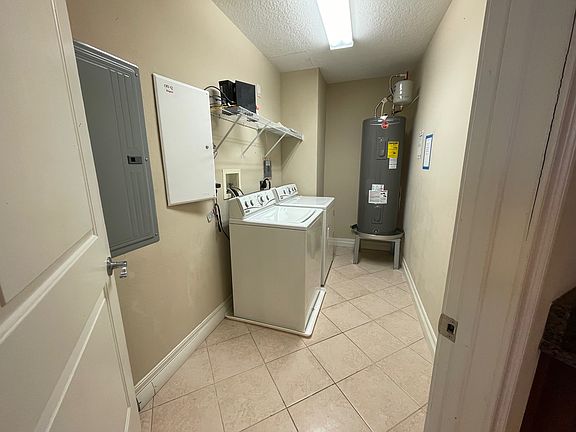 3rd image of 1209 E Cumberland Ave Unit 802