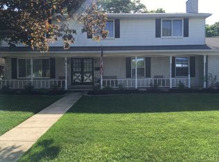 16520 Wayne Rd, Livonia, MI 48154