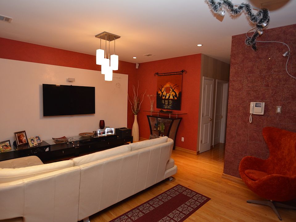 1st image of 1309 Avenue P Suite 1