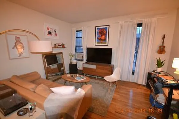 Rented by ArdorNY | media 22